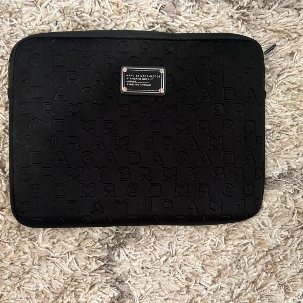 MARC JACOBS laptop/tablet case